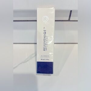 REJUVENIQE by MONAT Oil Intensive